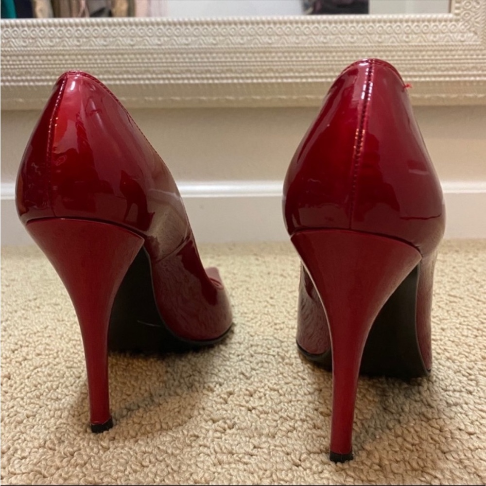 Stuart Weizmann Heels 👠 - Picture 2 of 6